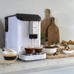Cremmaet Macchia White Caffettiera Cecotec superautomatica compatta con 19 bar e sistema Thermoblock. - immagine 5