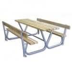Tavolo Picnic struttura in Acciaio Zincato e Legno di Pino Trattato 190 x 183 x H 77