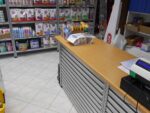 BANCONE VENDITA COMPLETO L 470 CM , H 105 CM , LARGHEZZA TOP 60 CM - immagine 2