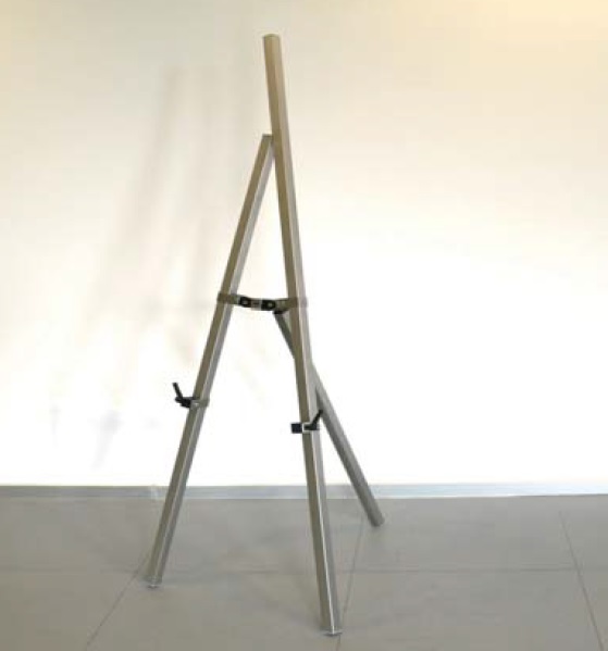zoom_2985-0-6067804d.jpg Espositore Treppiede Modulare Regolabile in Acciaio Inox - immagine 1