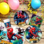 Set Articoli per feste Spider-Man 66 Pezzi - immagine 2