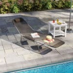 Lettino Prendisole Pieghevole con Schienale Reclinabile e Cuscino, 182x56x24,5 cm, Marrone e Argento - immagine 2