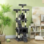 Albero Tiragraffi per Gatti con 3 Posatoi, 2 Casette e Giochi Appesi, in Legno e Peluche, 49x49x173 cm, Grigio - immagine 2
