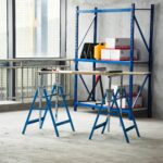 Set 2 Cavalletti da Lavoro Pieghevoli Portata 2 kg, Altezza Regolabili 80-130 cm, Cavalletti Telescopici Salvaspazio in Acciaio per Fai da Te, Garage e Giardino, Blu - immagine 2