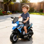 Moto Elettrica per Bambini con Rotelle, Specchietti e Poggiapiedi, in PP e Metallo, 85,5x44,5x56 cm, Blu - immagine 2