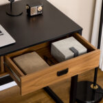 Scrivania per Camera e Ufficio con Cassetto Stile Industriale, 110x50x76cm, Noce e Nero - immagine 6