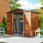 Casetta da Giardino Porta Attrezzi con Porte Scorrevoli e Pareti Effetto Legno, 2,3x1,5x2 m, Marrone - immagine 2