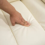 Poltrona Relax Alzapersona Elettrica con Imbottitura Spessa e Telecomando, 96x93x105cm, Crema - immagine 9