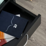 Schedario da Ufficio con Cassetto, Armadietto, Ruote a Freno e Ripiano Aperto, Cassettiera Ufficio per Lettera/Legale/Formato A4, Armadio Verticale per Studio, 40x35x60 cm, Nero - immagine 8