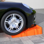 Set 2 Rampe per Auto in Plastica con Carico Massimo 5 Tonnellate, 91x30x21 cm, Arancione - immagine 2
