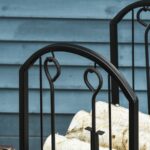 Portalegna per Camino a 2 Ripiani in Metallo con Paletta, Porta legna con Scopa, Attizzatoio e Pinza, 41,5x32,5x74,5 cm, Nero | Aosom Italy - immagine 7