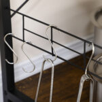 Mobile da Cucina a 3 ripiani in Truciolato con Presa di corrente, Porta USB e Cestino, 90x40x83cm - immagine 9