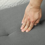 Panca Fondo Letto a Trapunta in Tessuto Effetto Velluto a Coste e Acciaio, 1x36x45 cm, Grigio - immagine 9